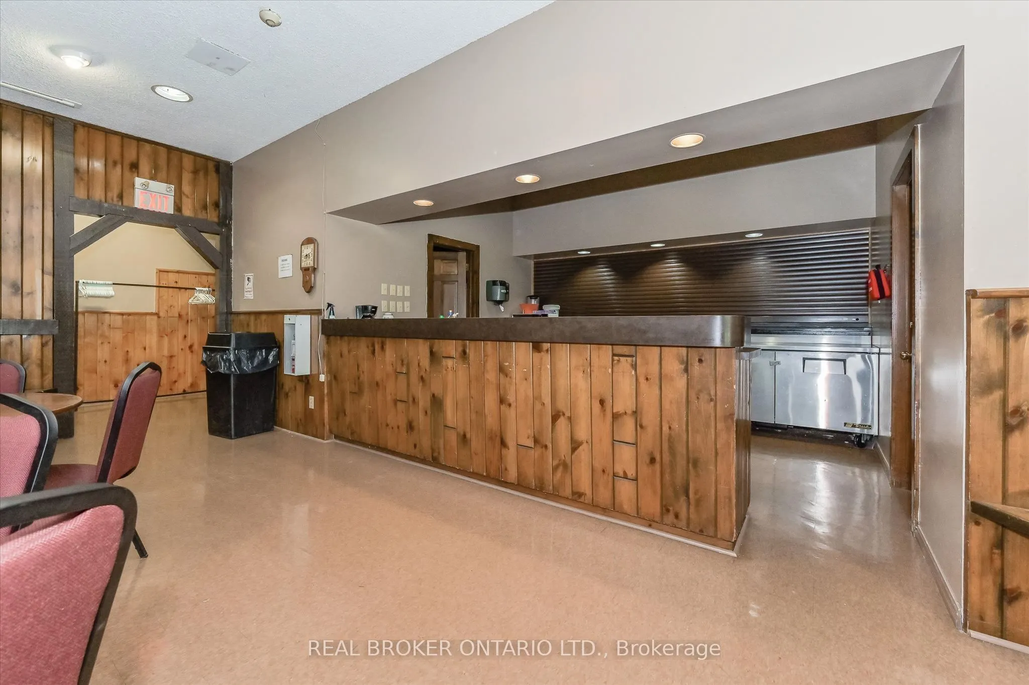 165 Cedar Crescent