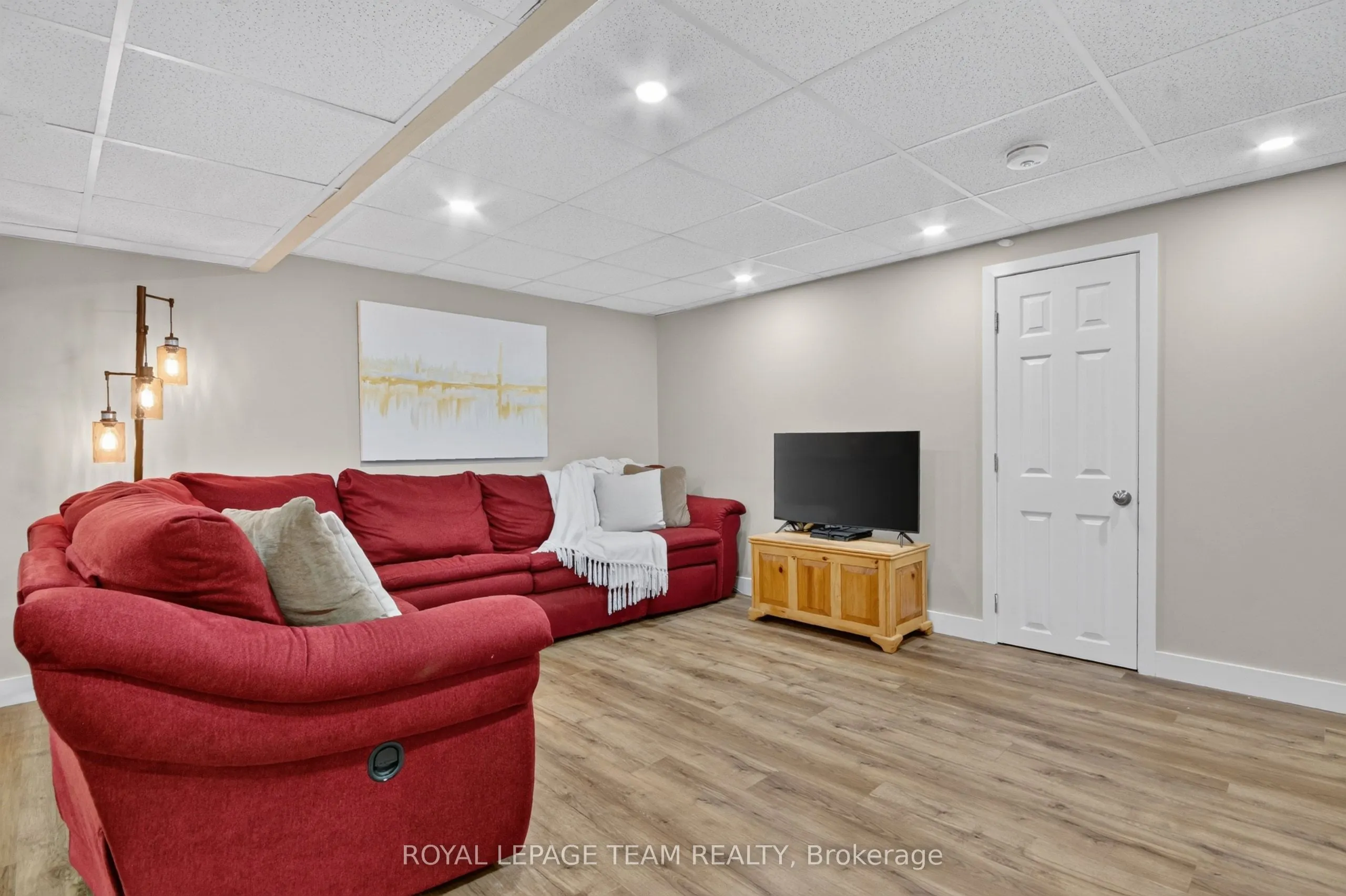 2710 River Road