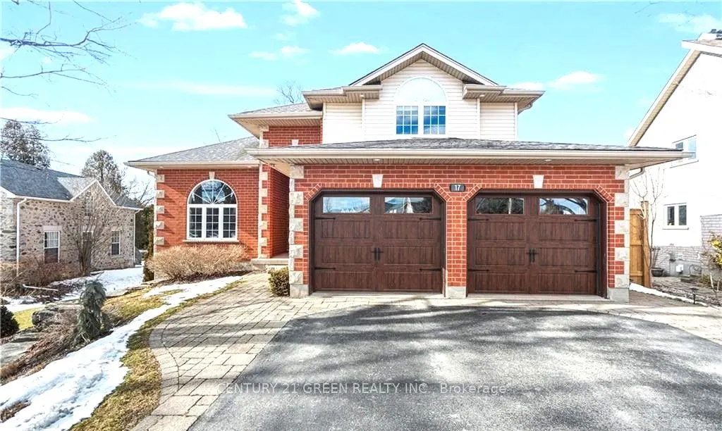 17 JEAN ANDERSON Crescent #LOWER