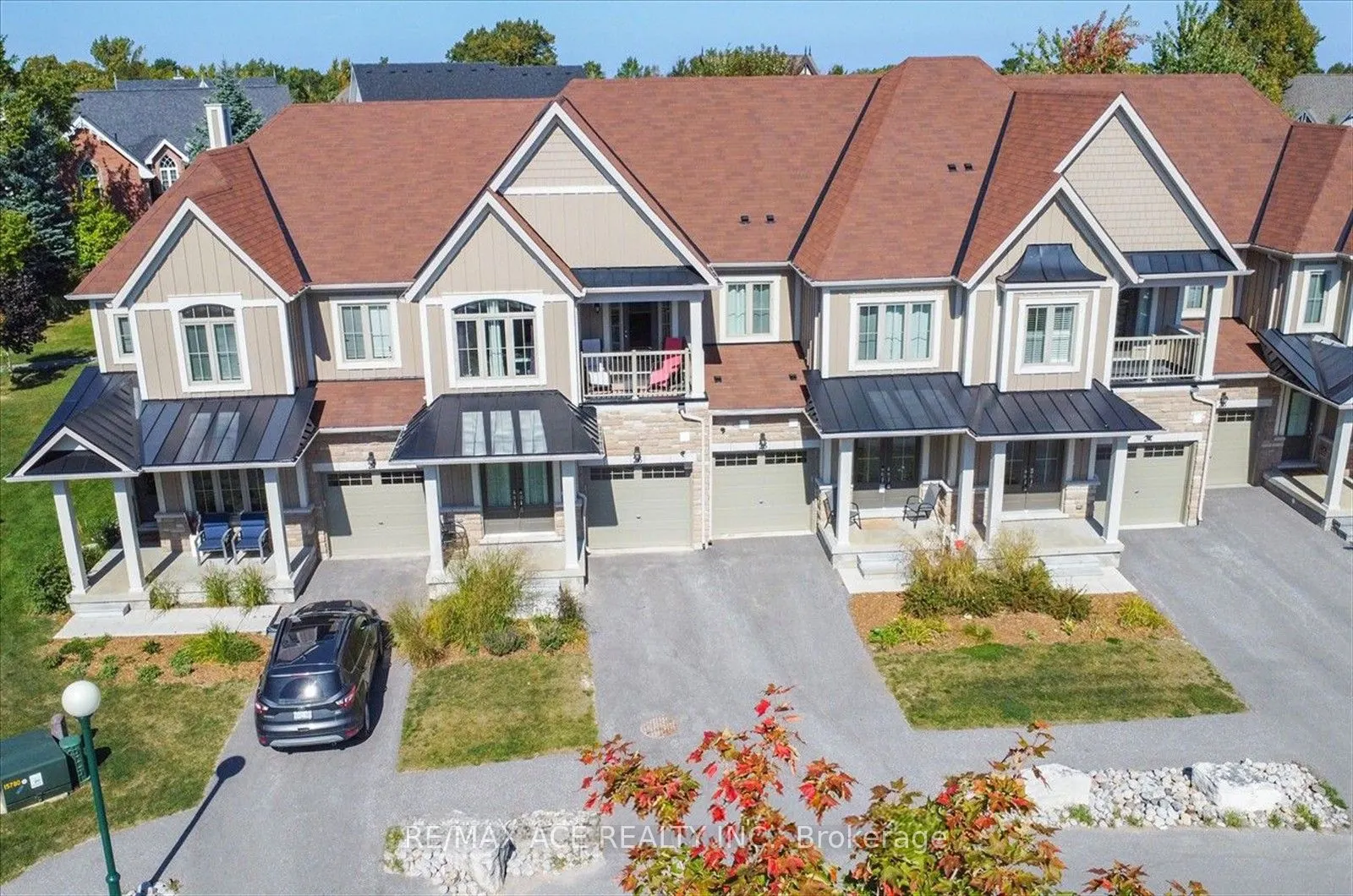 171 Snowbridge Way #26