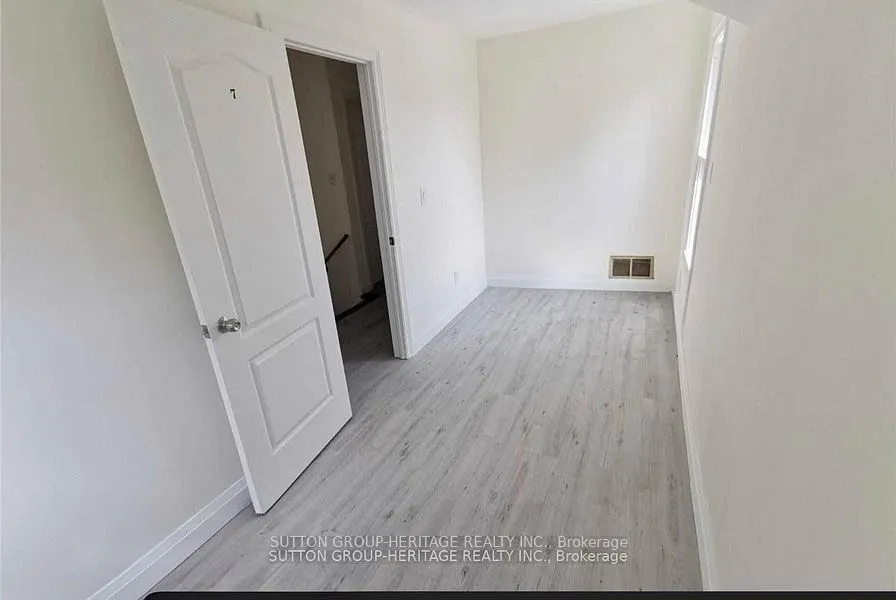 717 King Street W