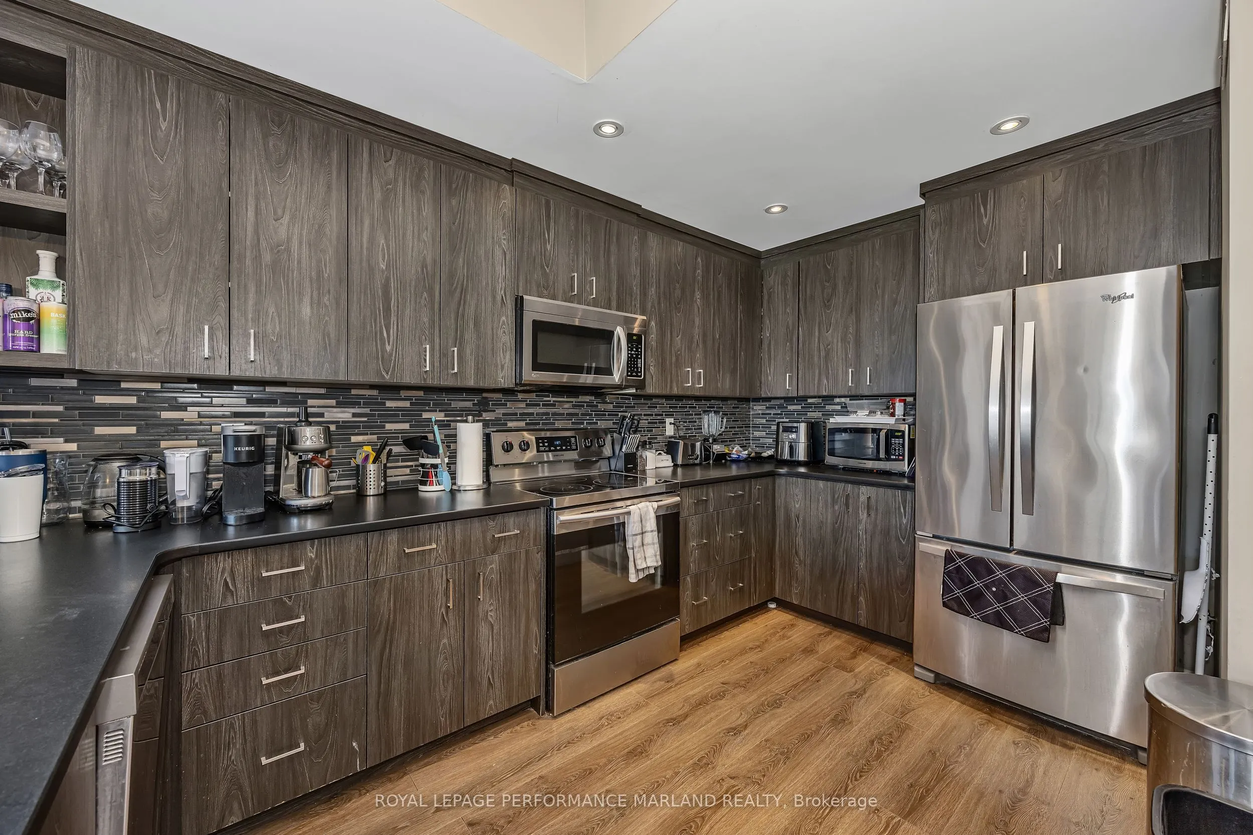 99A & 99B Concord Street N