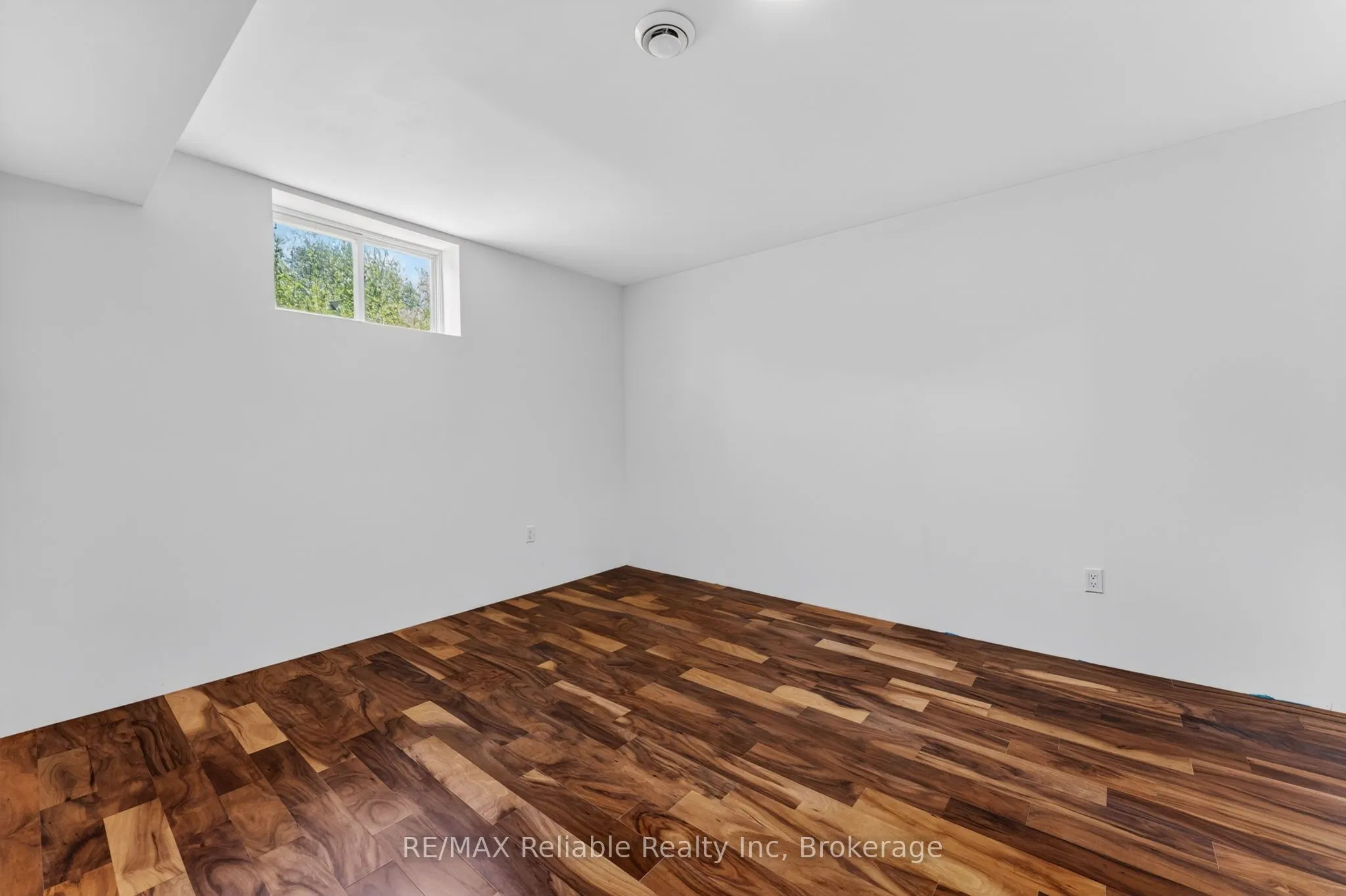 43841 Cranbrook Road