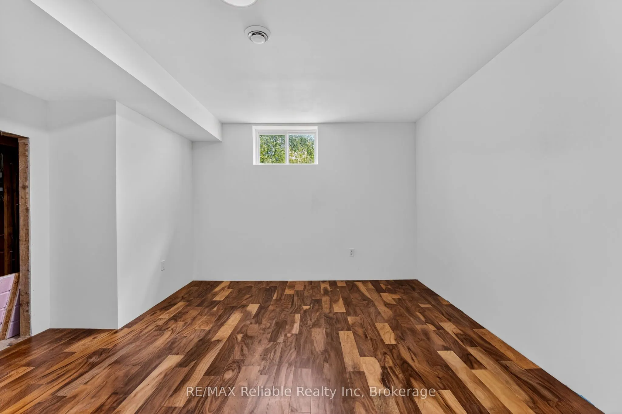 43841 Cranbrook Road