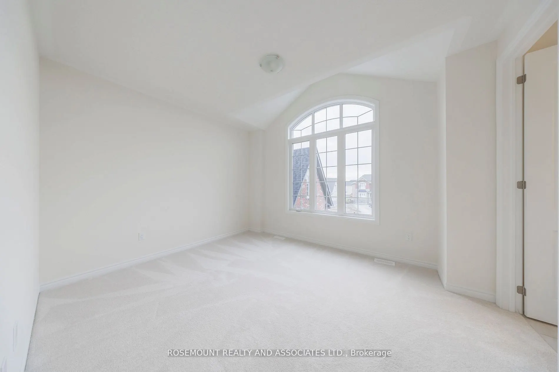 30 Autumn Frost Road