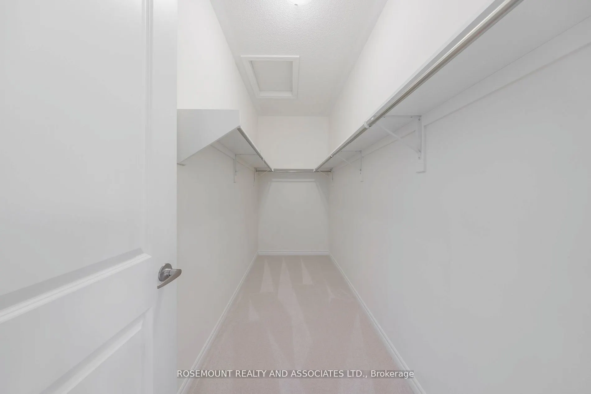 30 Autumn Frost Road