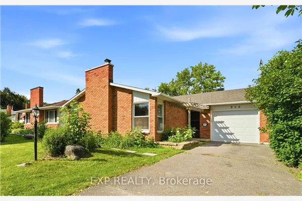 956 Gold Crescent