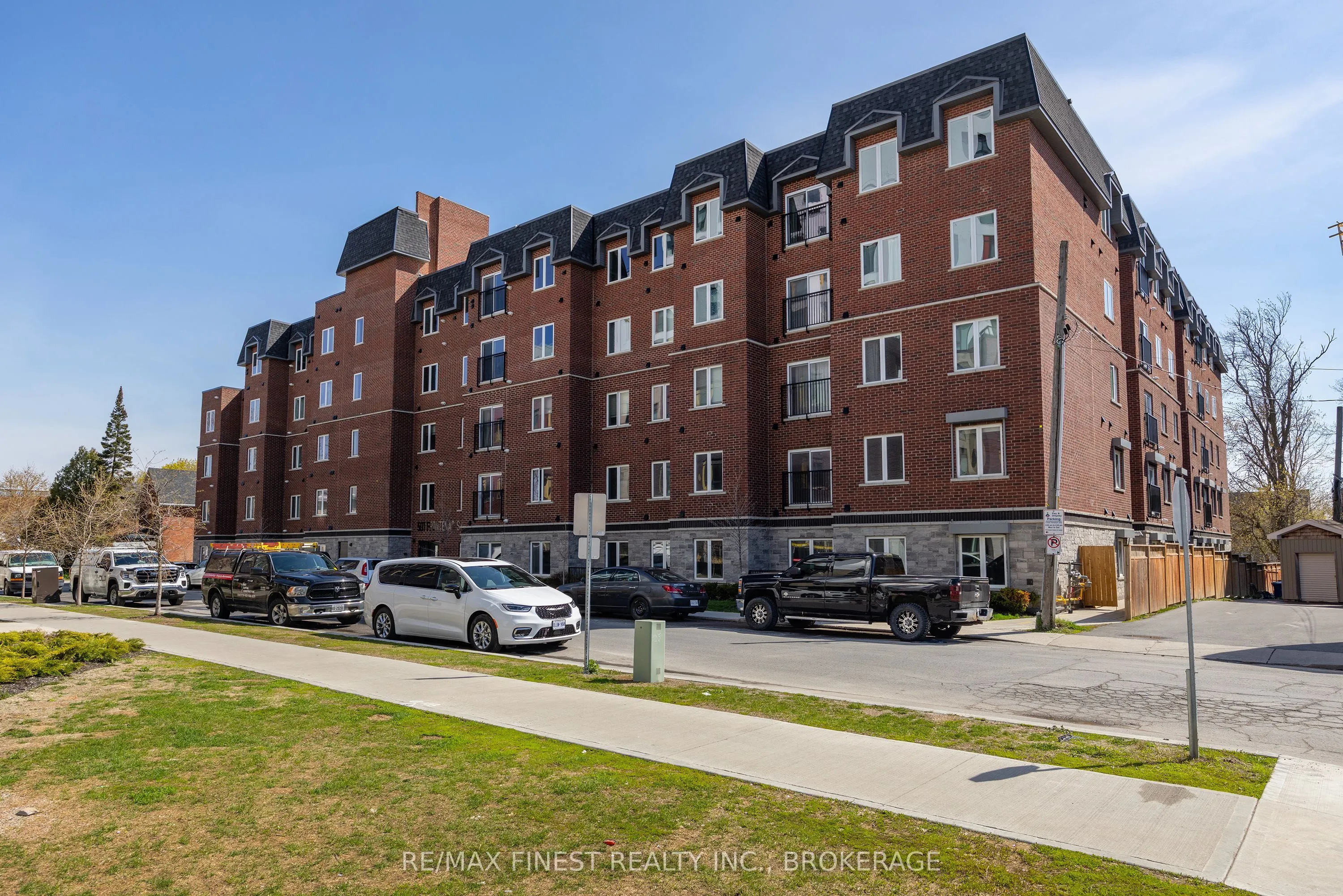 501 FRONTENAC Street #308