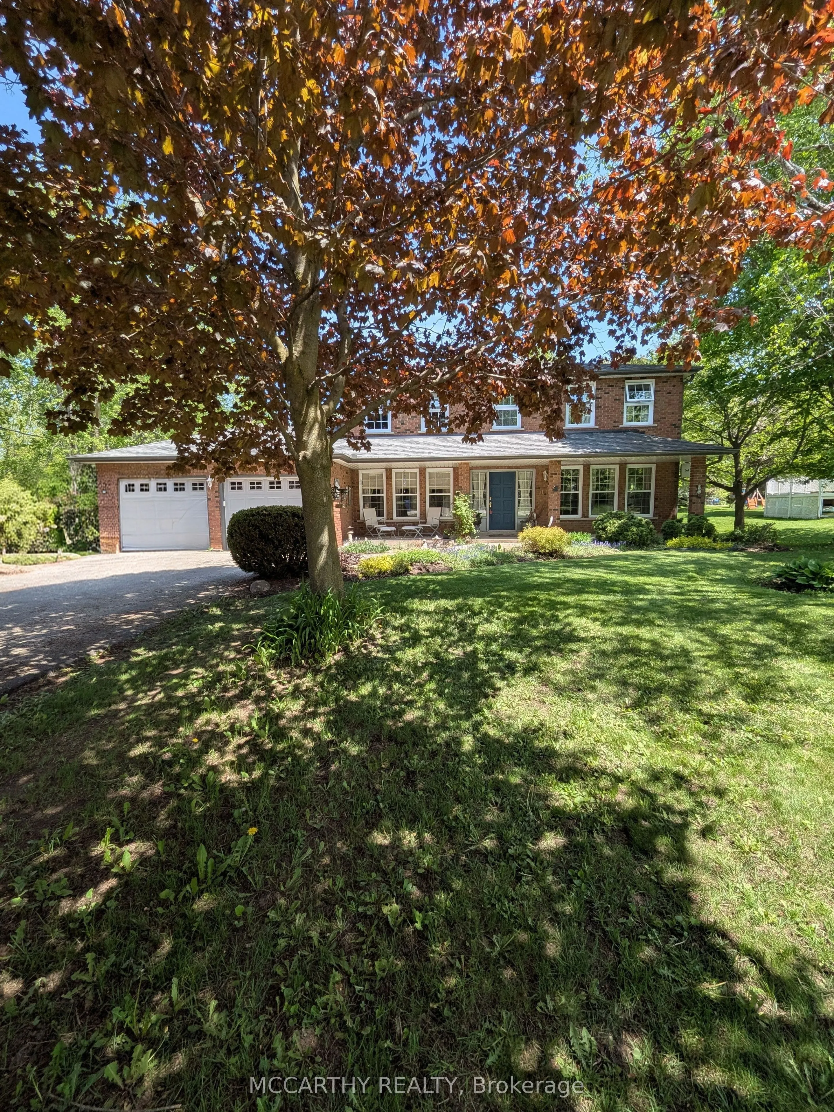 11 Lynda Avenue