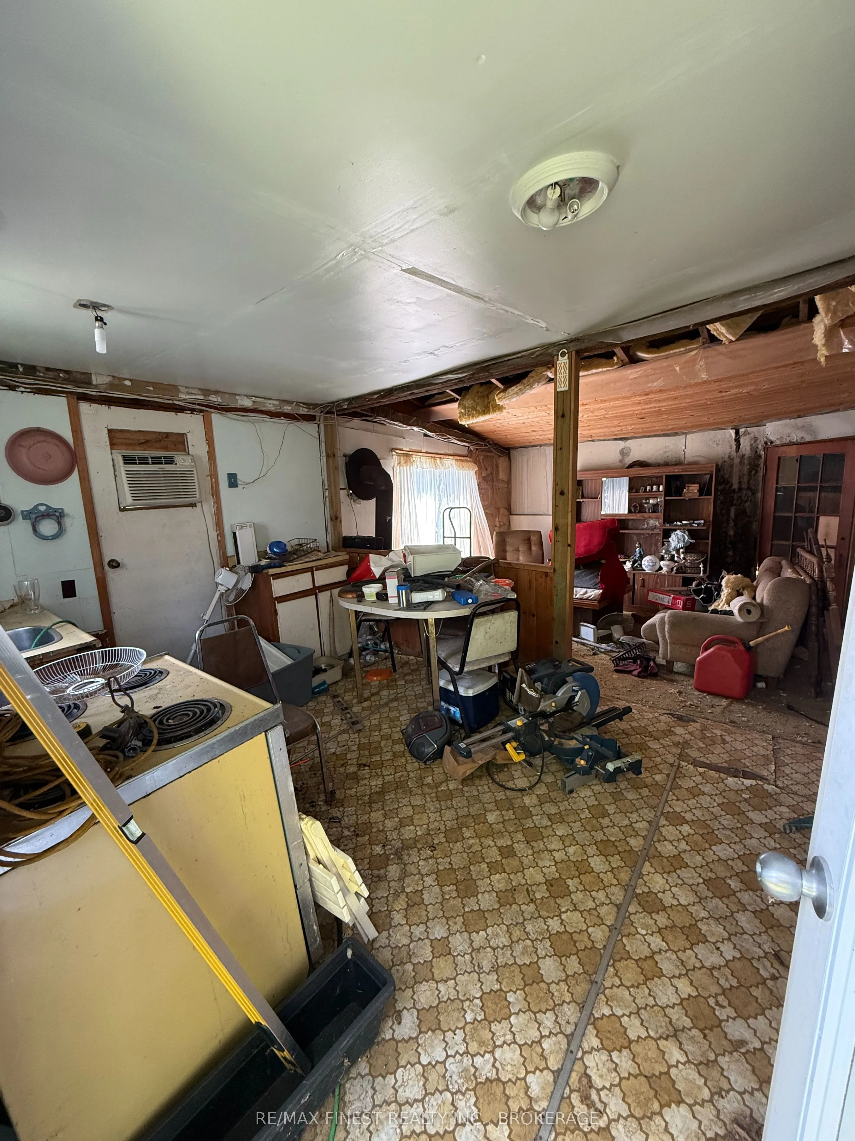 21508A Highway 41