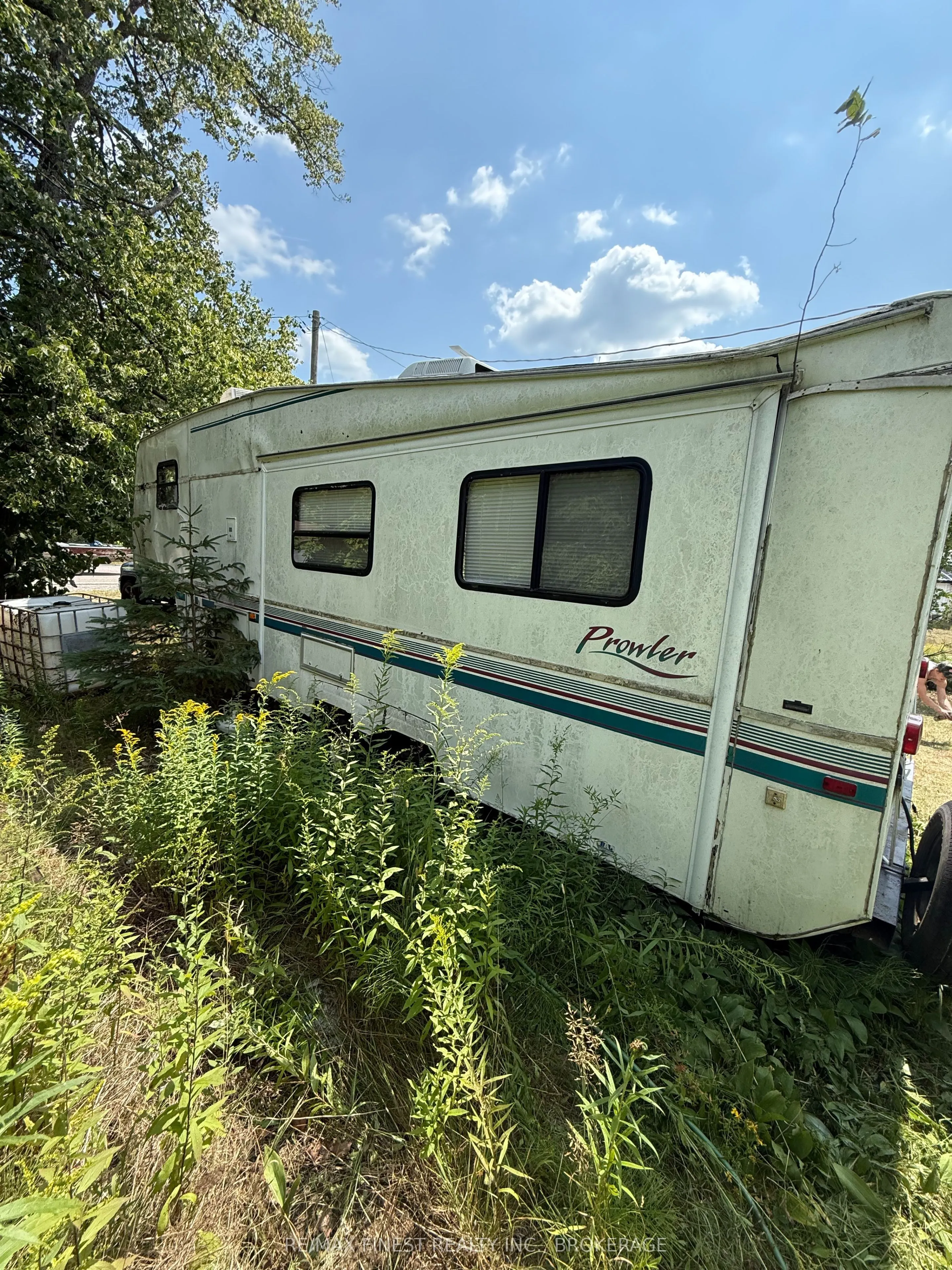 21508A Highway 41