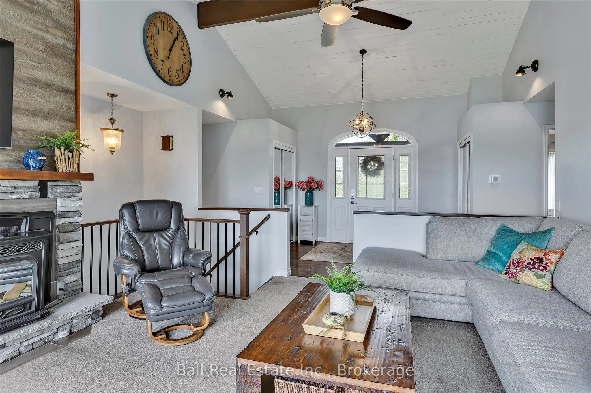 110 Lakeview Drive