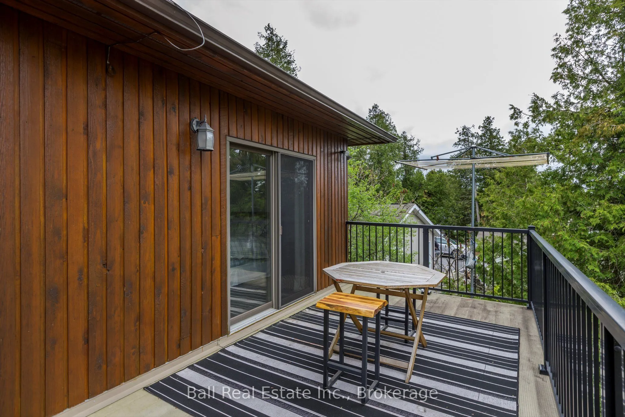 110 Lakeview Drive