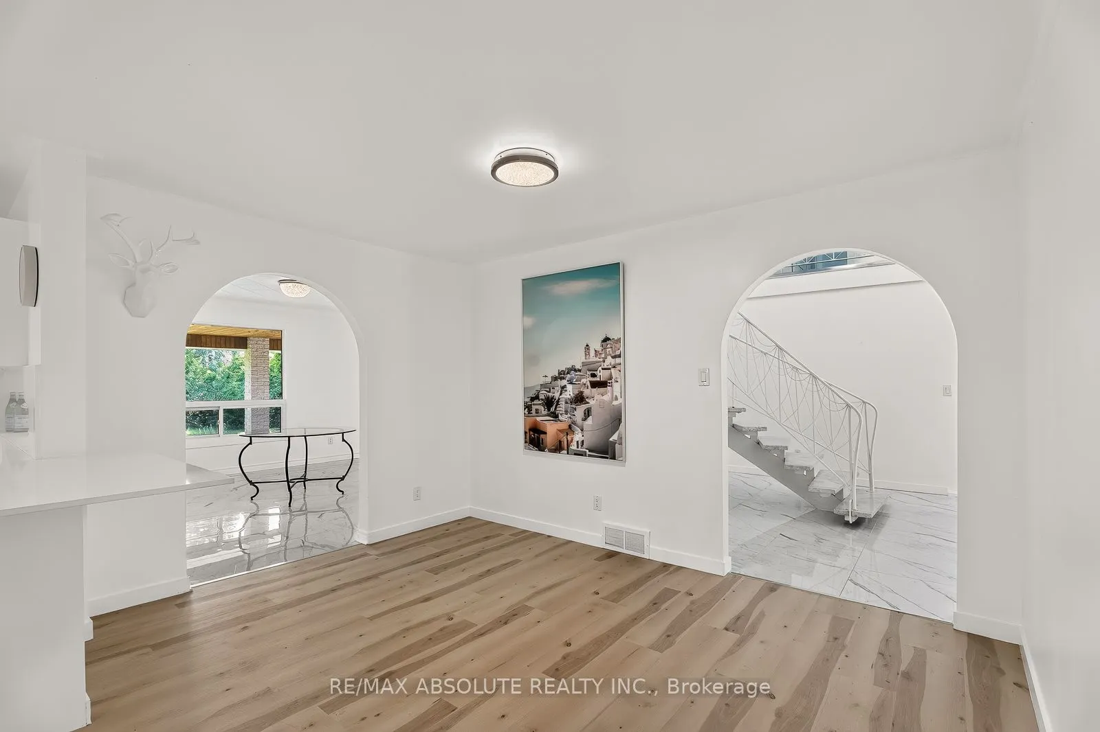 1444 Normandy Crescent