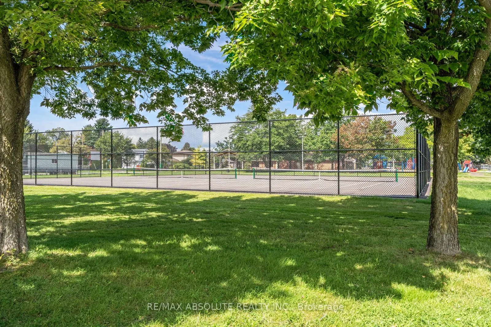 1444 Normandy Crescent