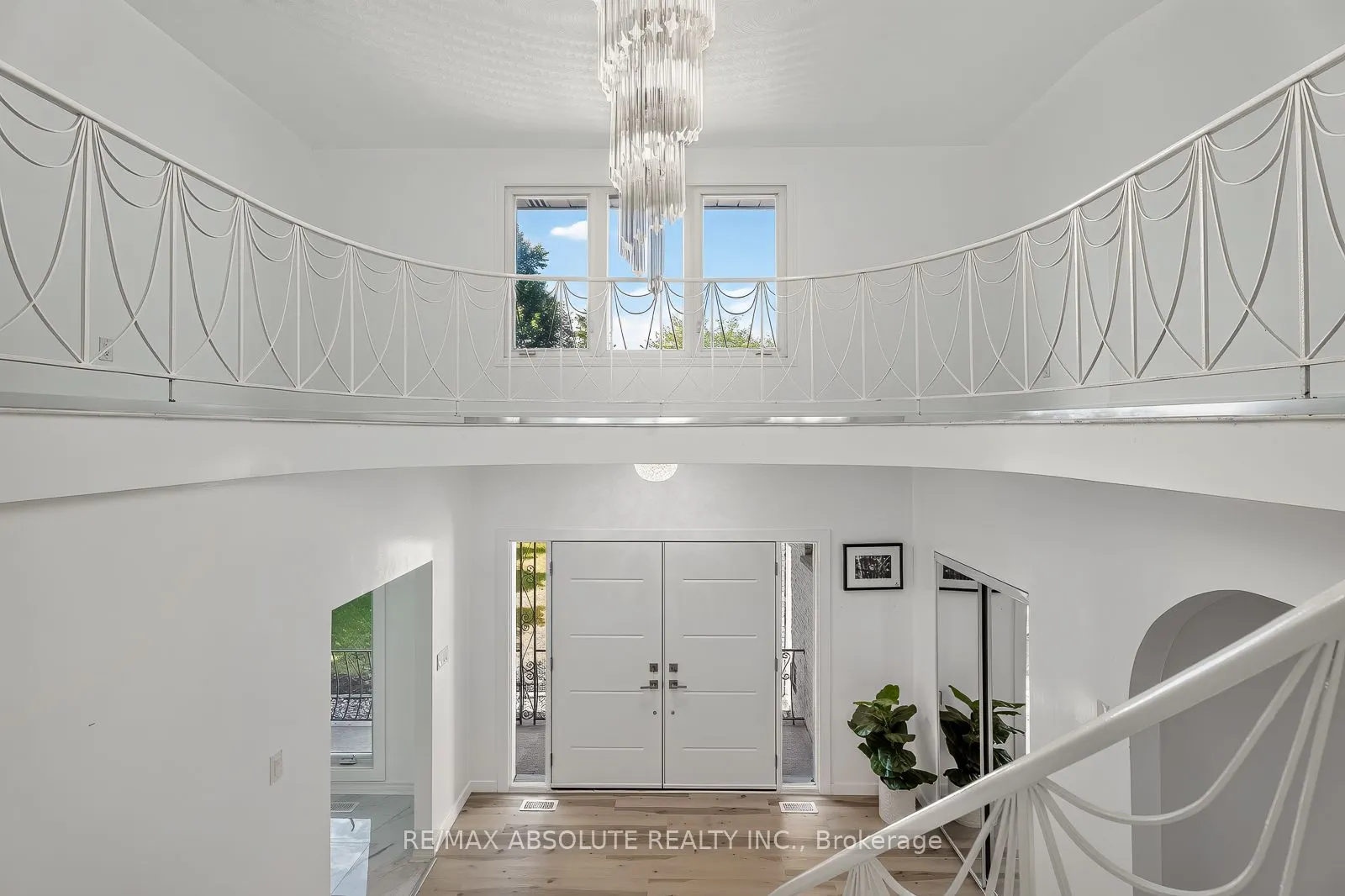 1444 Normandy Crescent