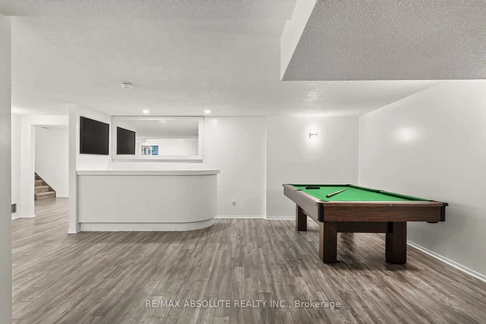 1444 Normandy Crescent