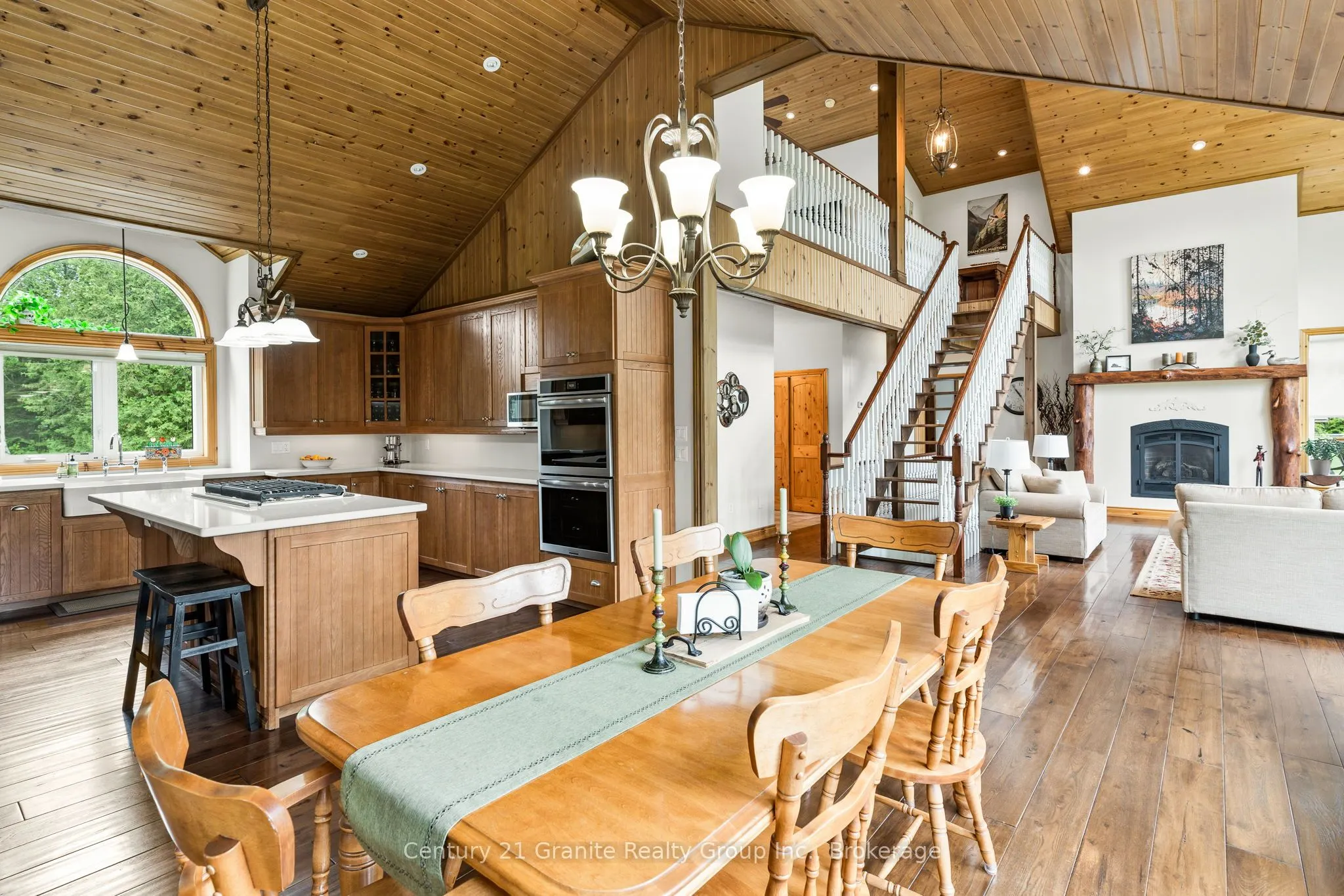 1003 Pontiac Drive