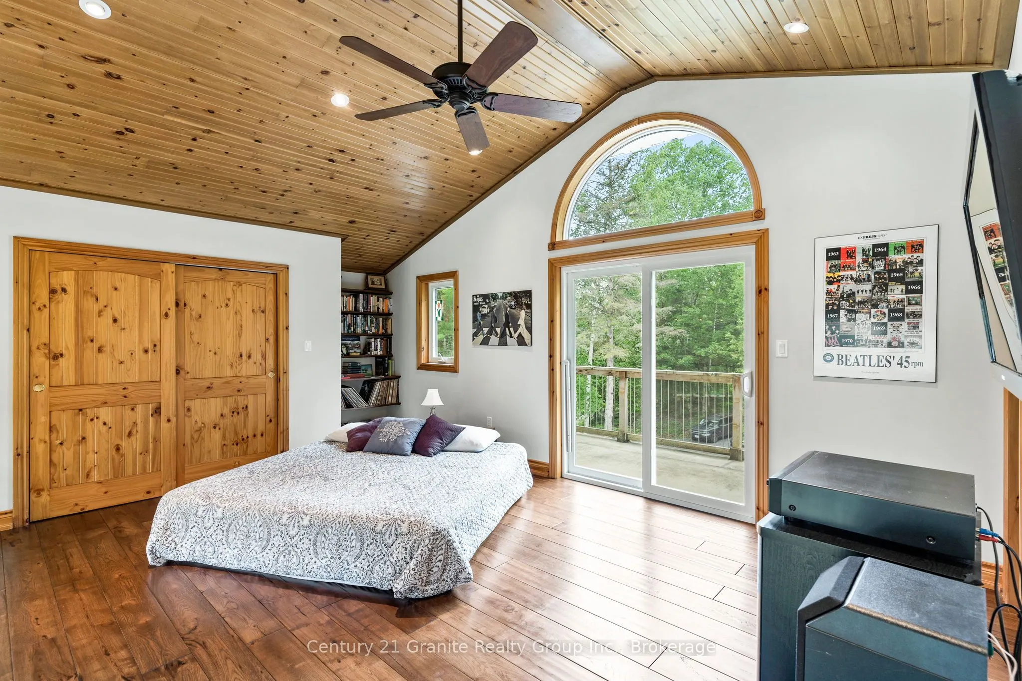 1003 Pontiac Drive