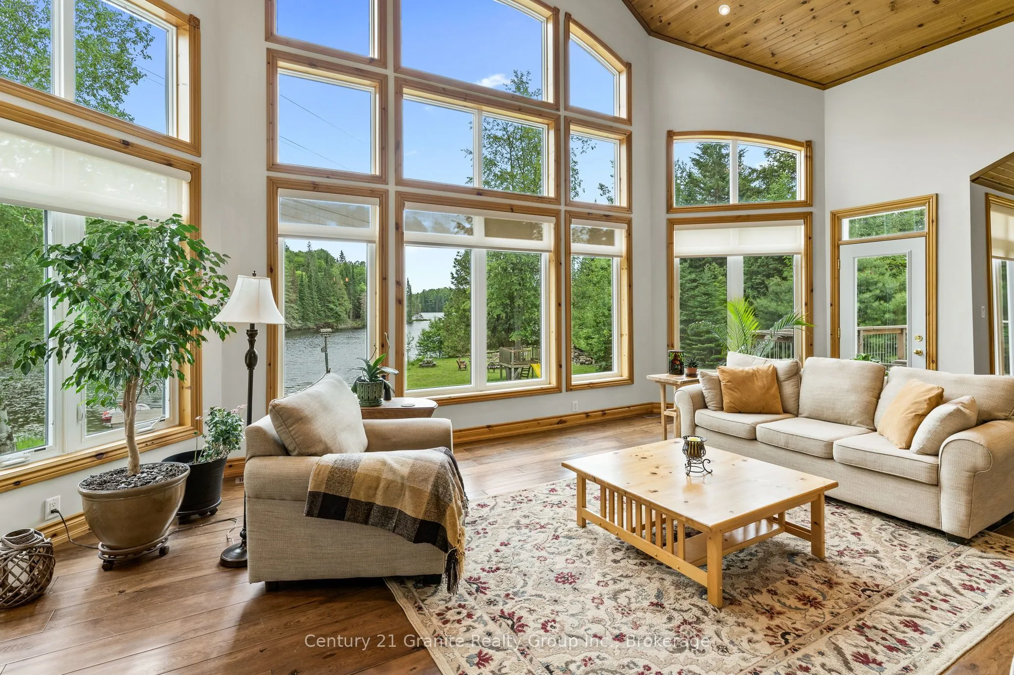 1003 Pontiac Drive