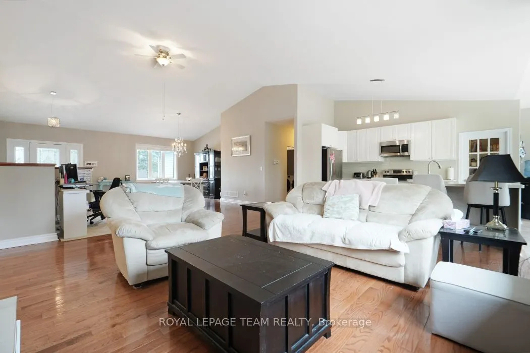 986 South Gower Drive