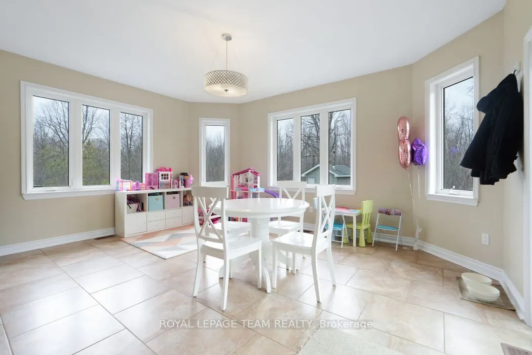 986 South Gower Drive