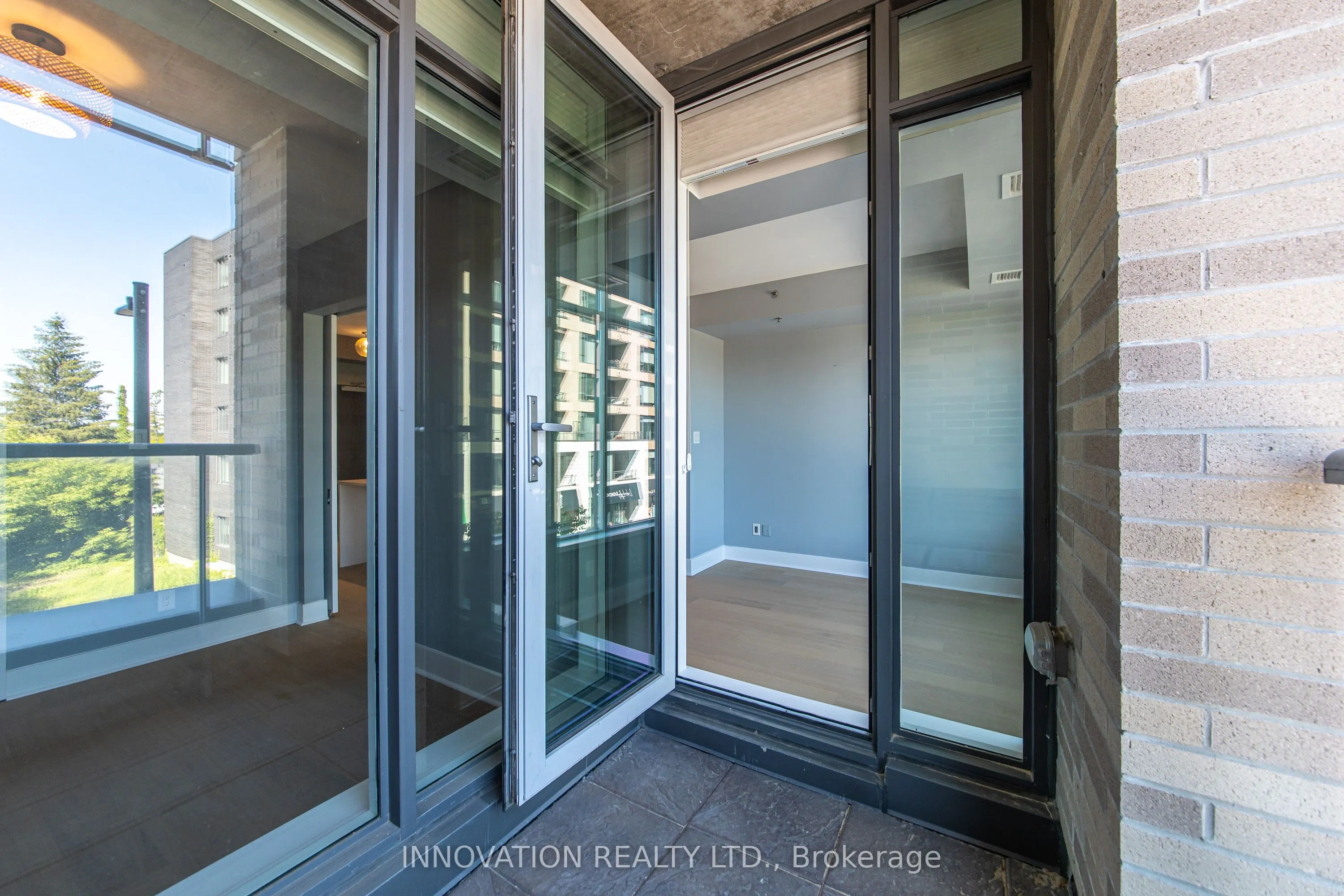 88 RICHMOND Road #209