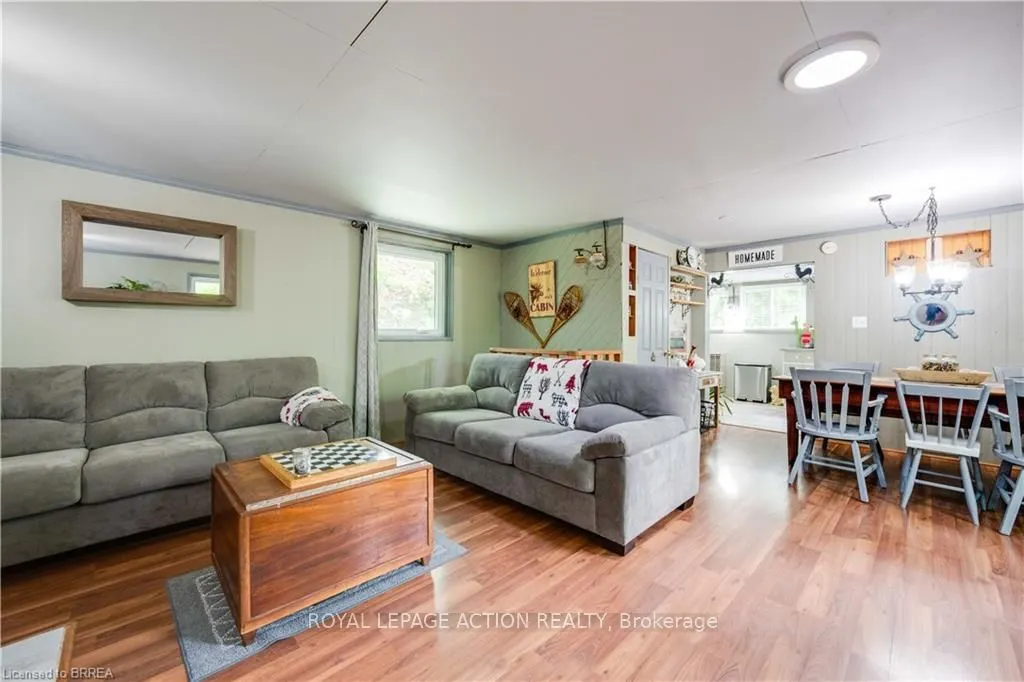 551 East River Road