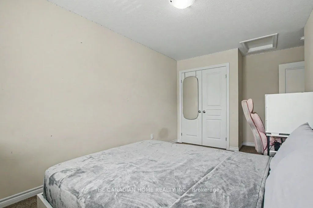 46 Jeffrey Drive