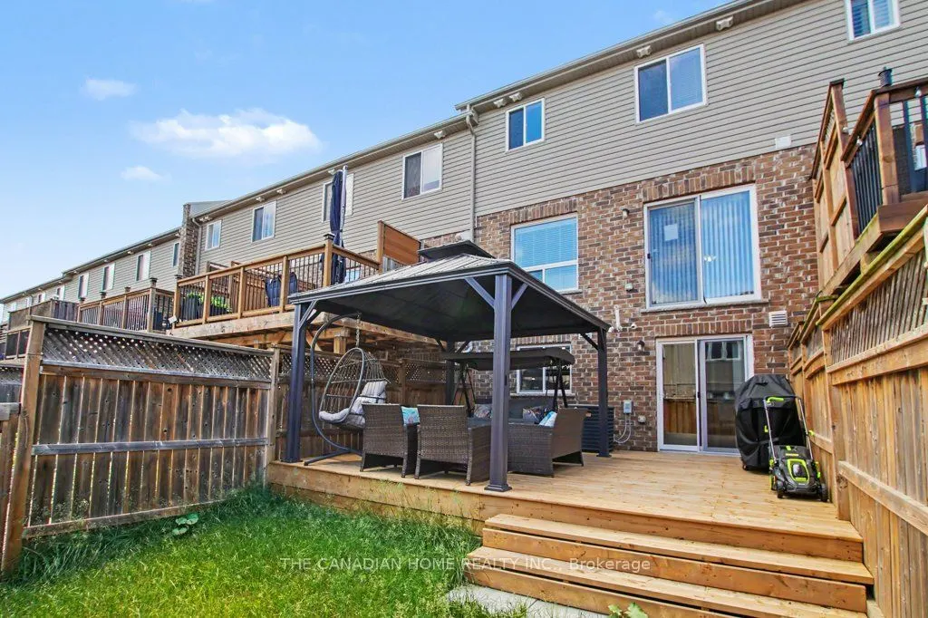 46 Jeffrey Drive