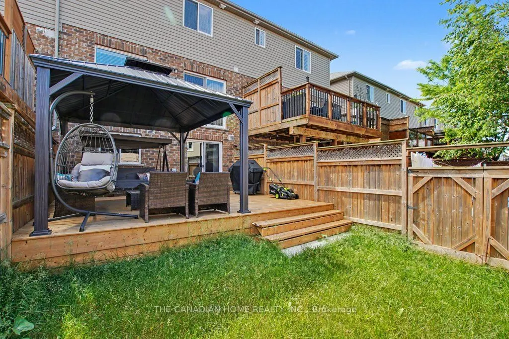 46 Jeffrey Drive