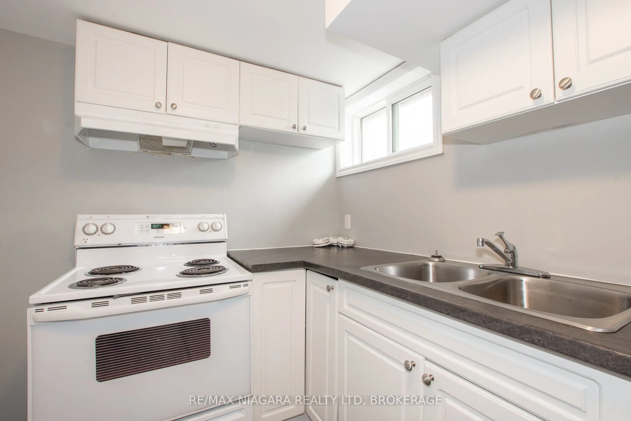 4 Manchester Avenue