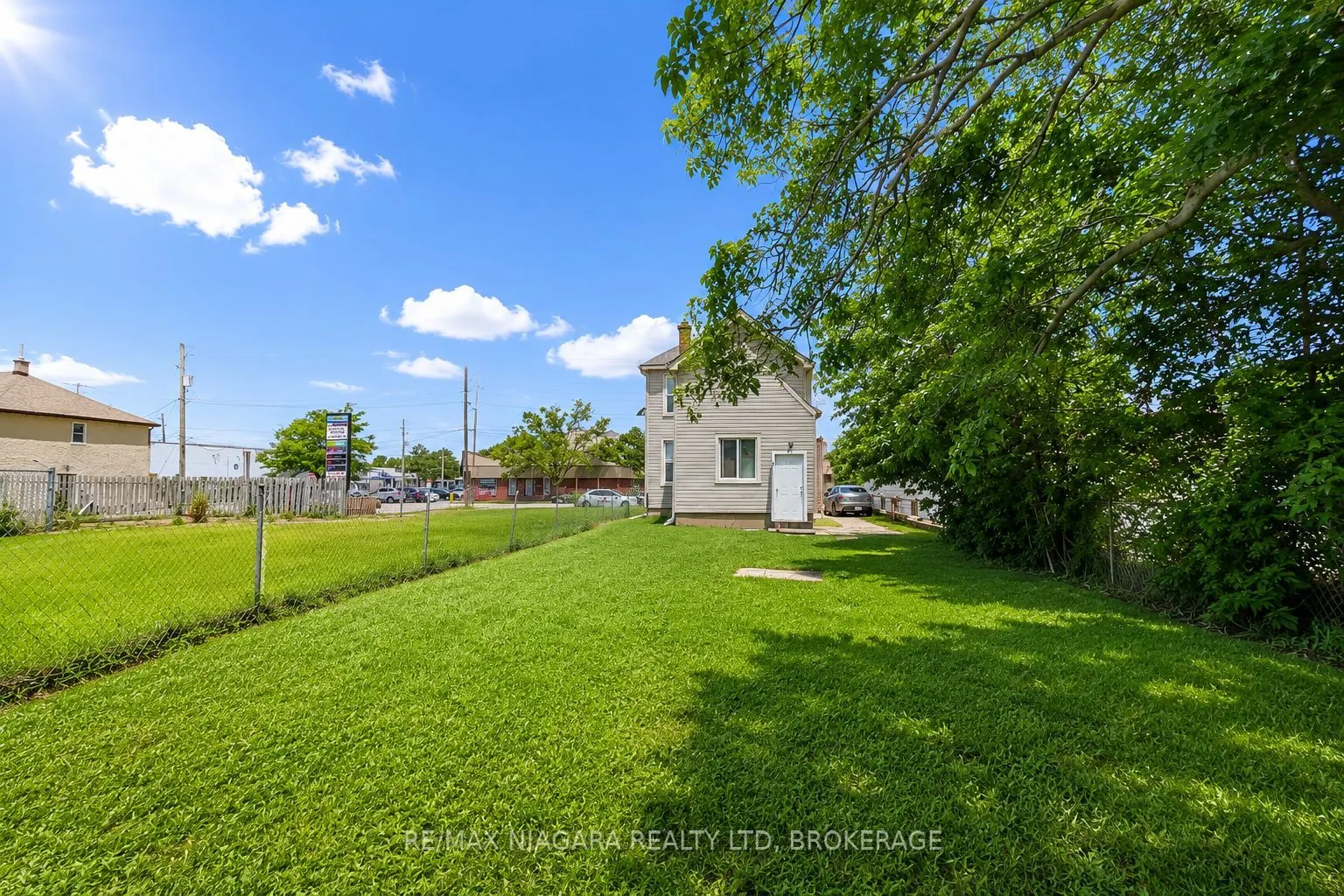 4 Manchester Avenue