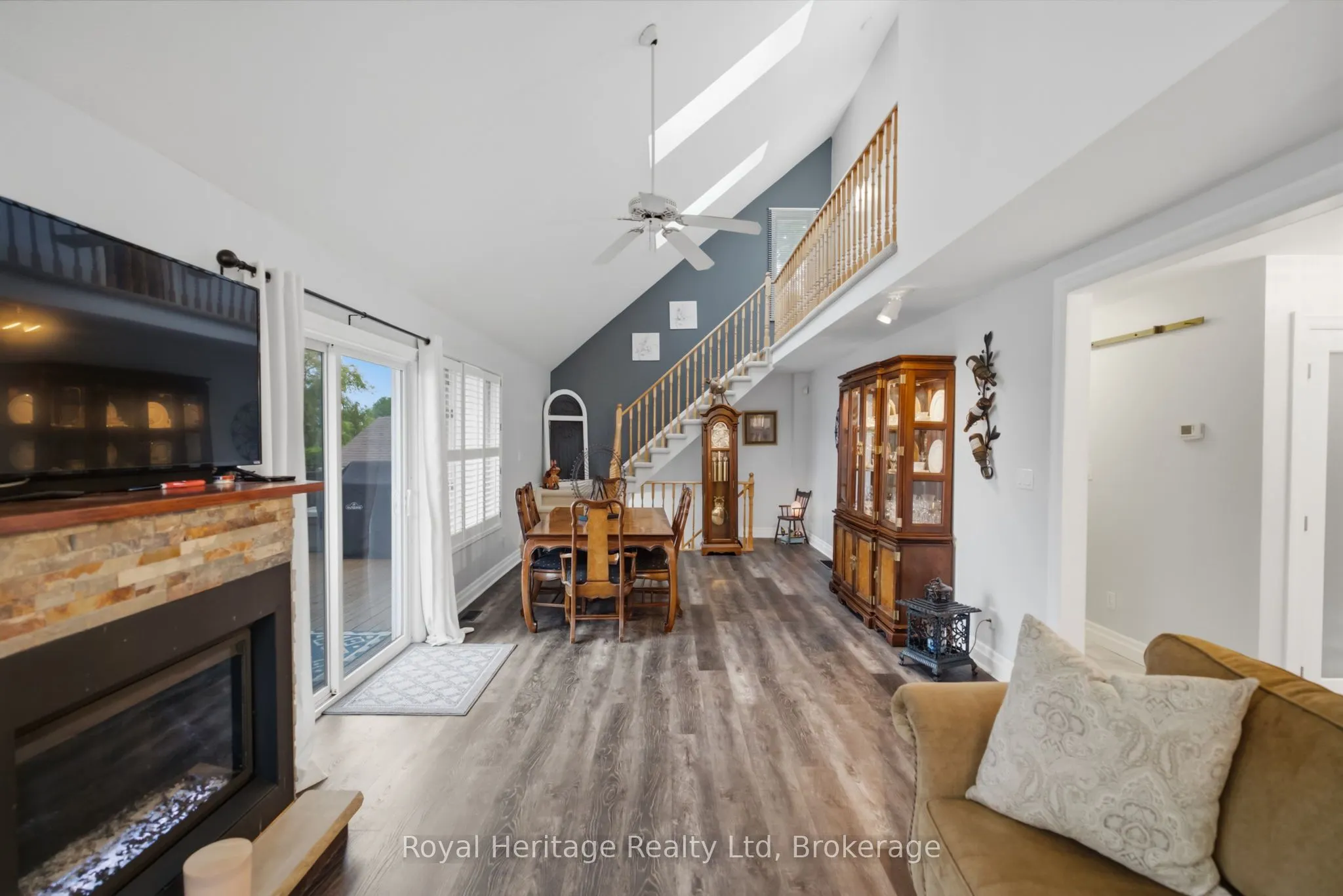 284 Port Hoover Road
