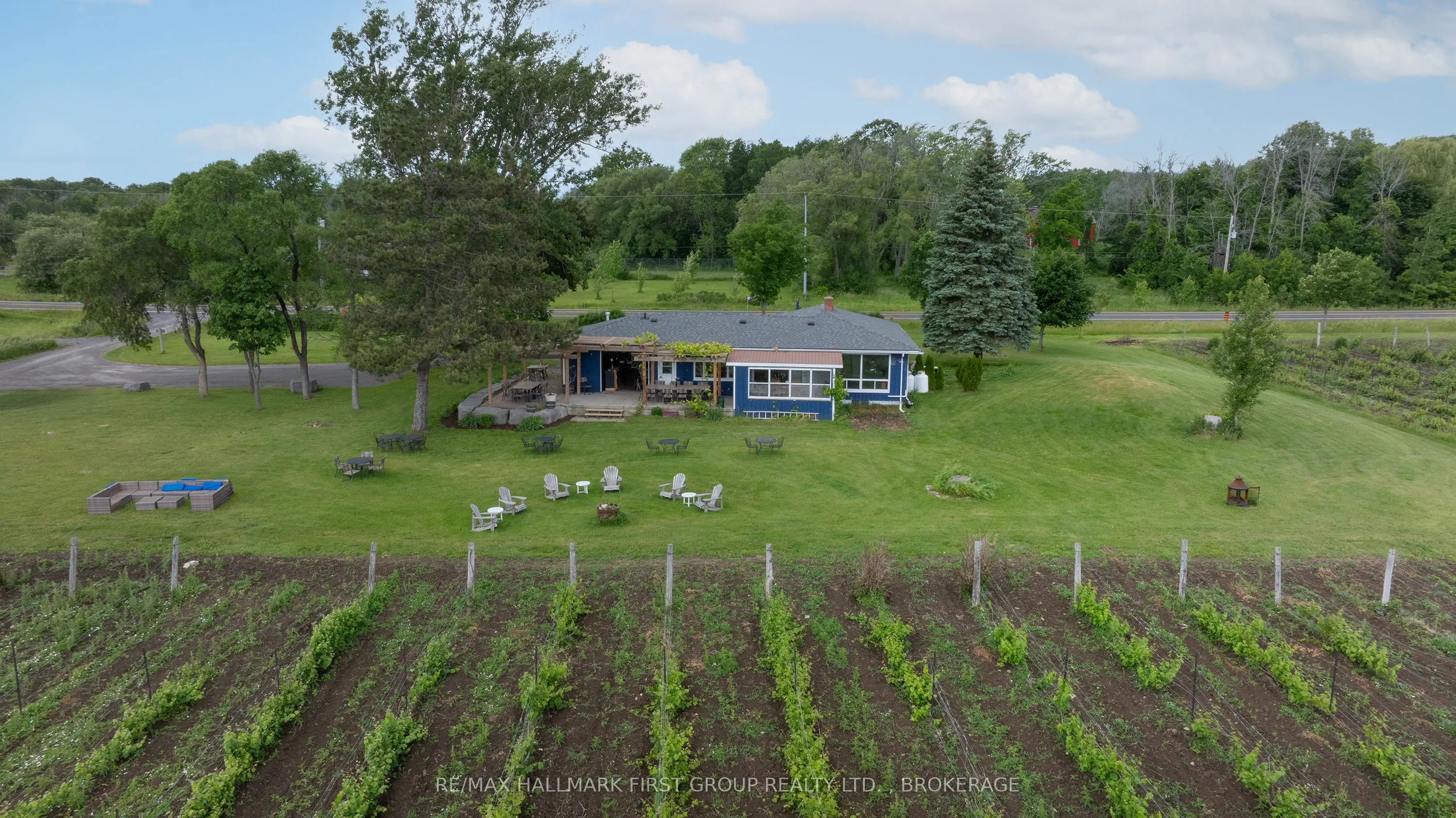 9656 Loyalist Parkway
