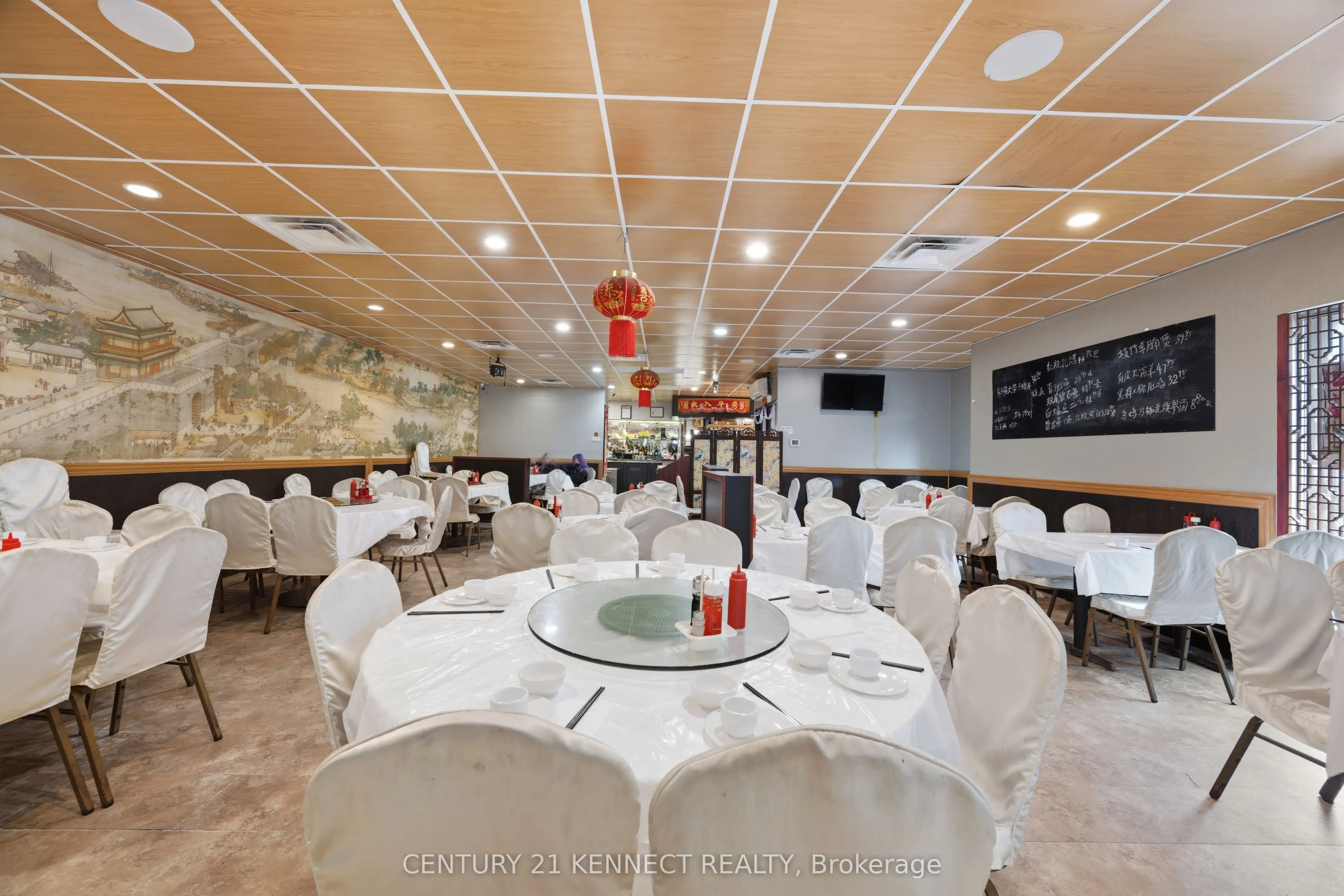 1499 Merivale Road