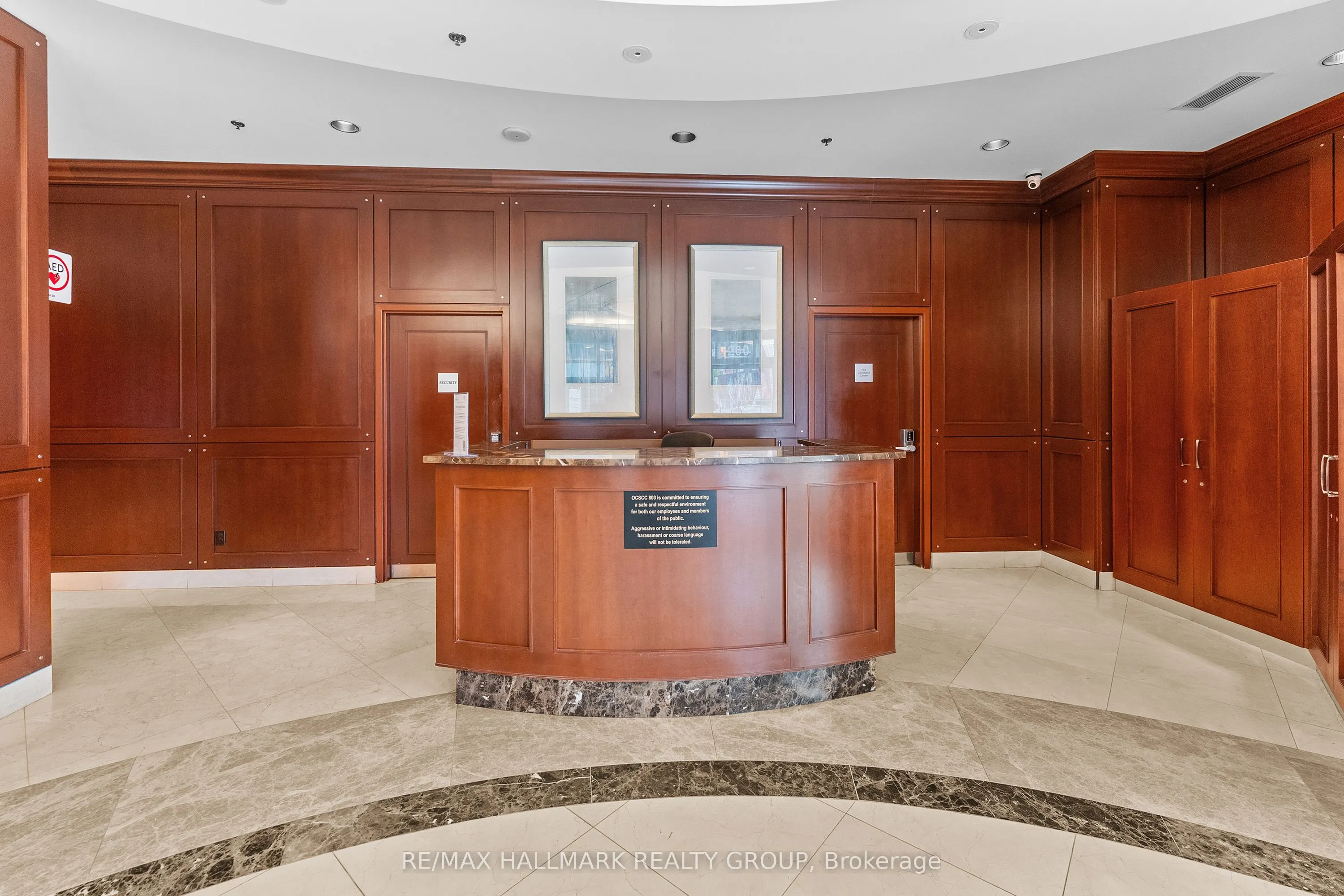 200 Rideau Street #1702