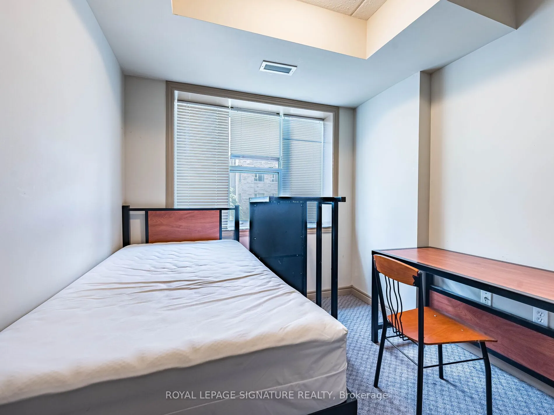 251 Lester Street #206