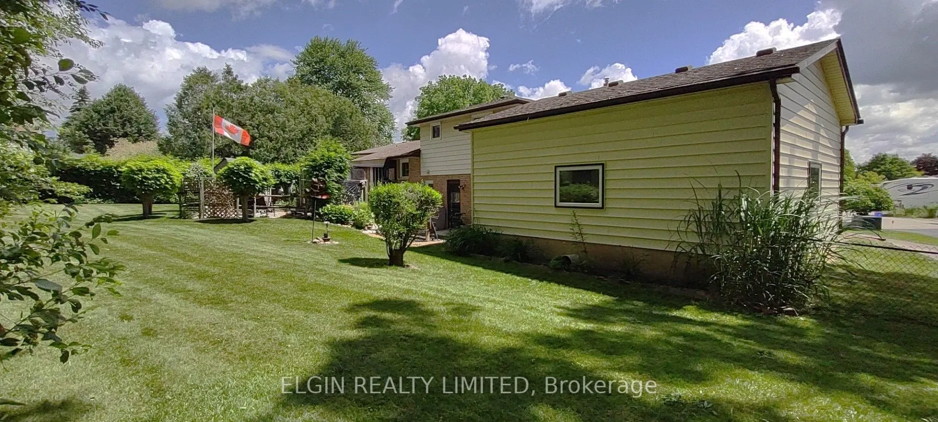 219 Brentwood Crescent