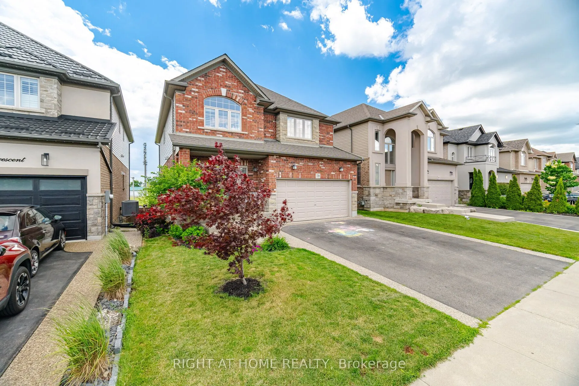 79 Garinger Crescent