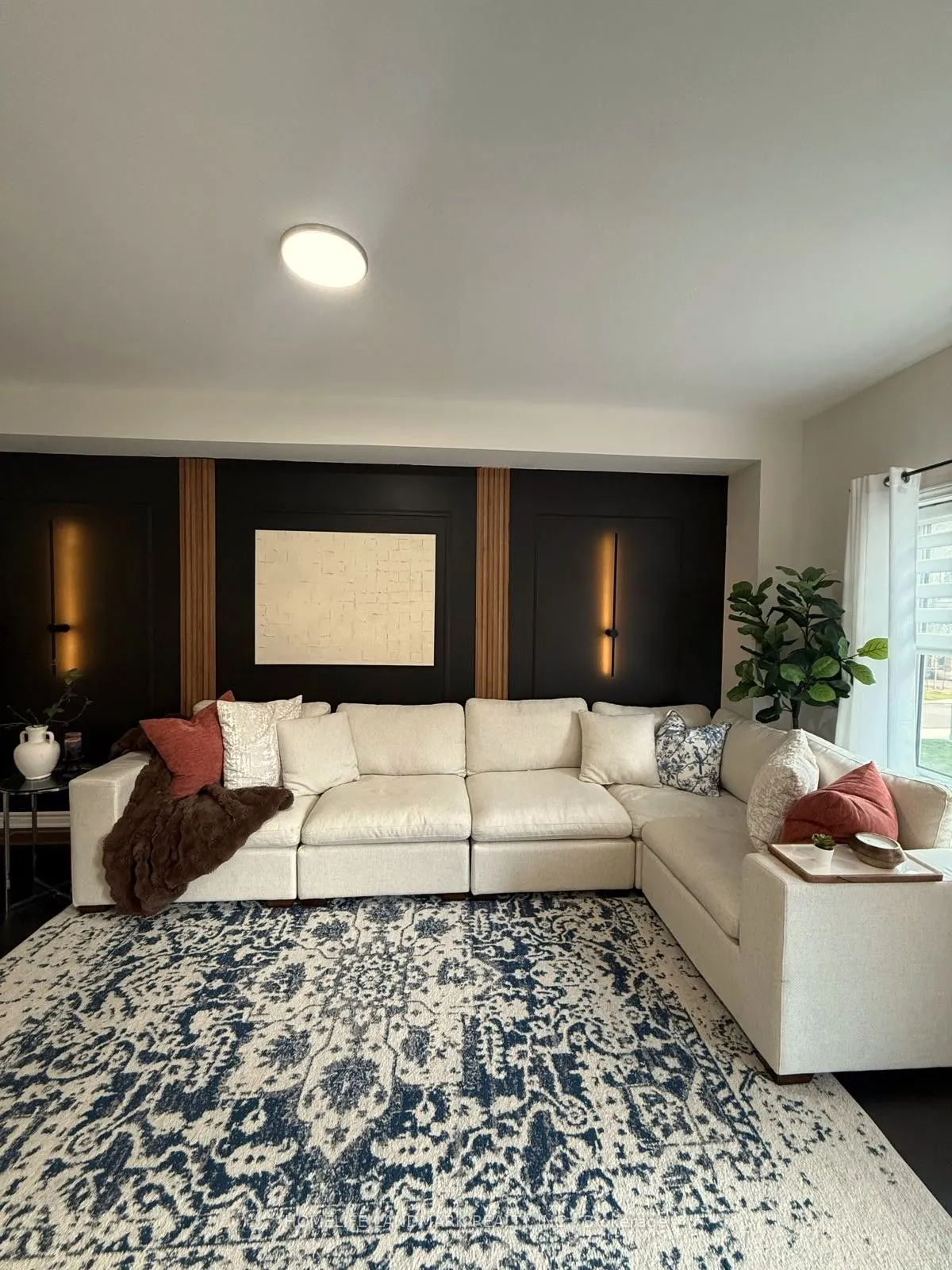 305 Garner Road W #117