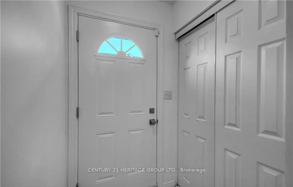 52 Harris Avenue #D