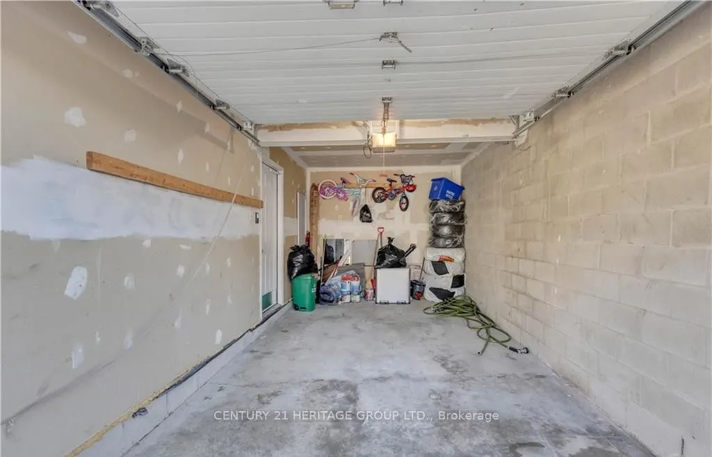52 Harris Avenue #D