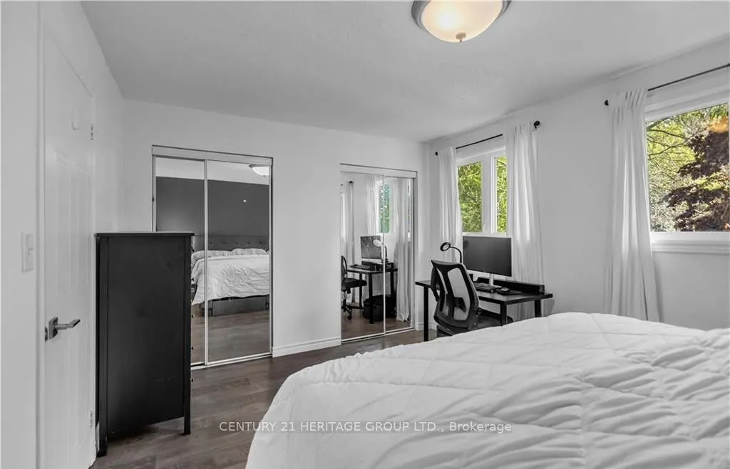 52 Harris Avenue #D