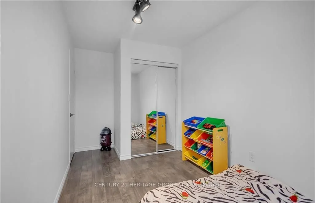 52 Harris Avenue #D