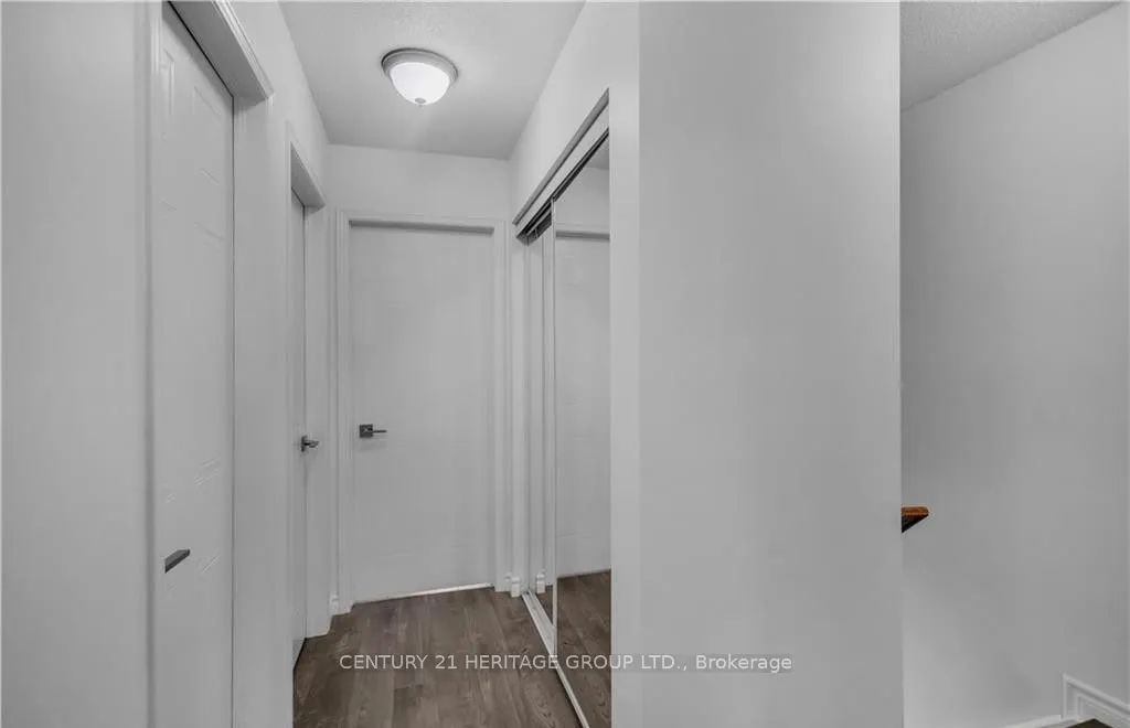 52 Harris Avenue #D