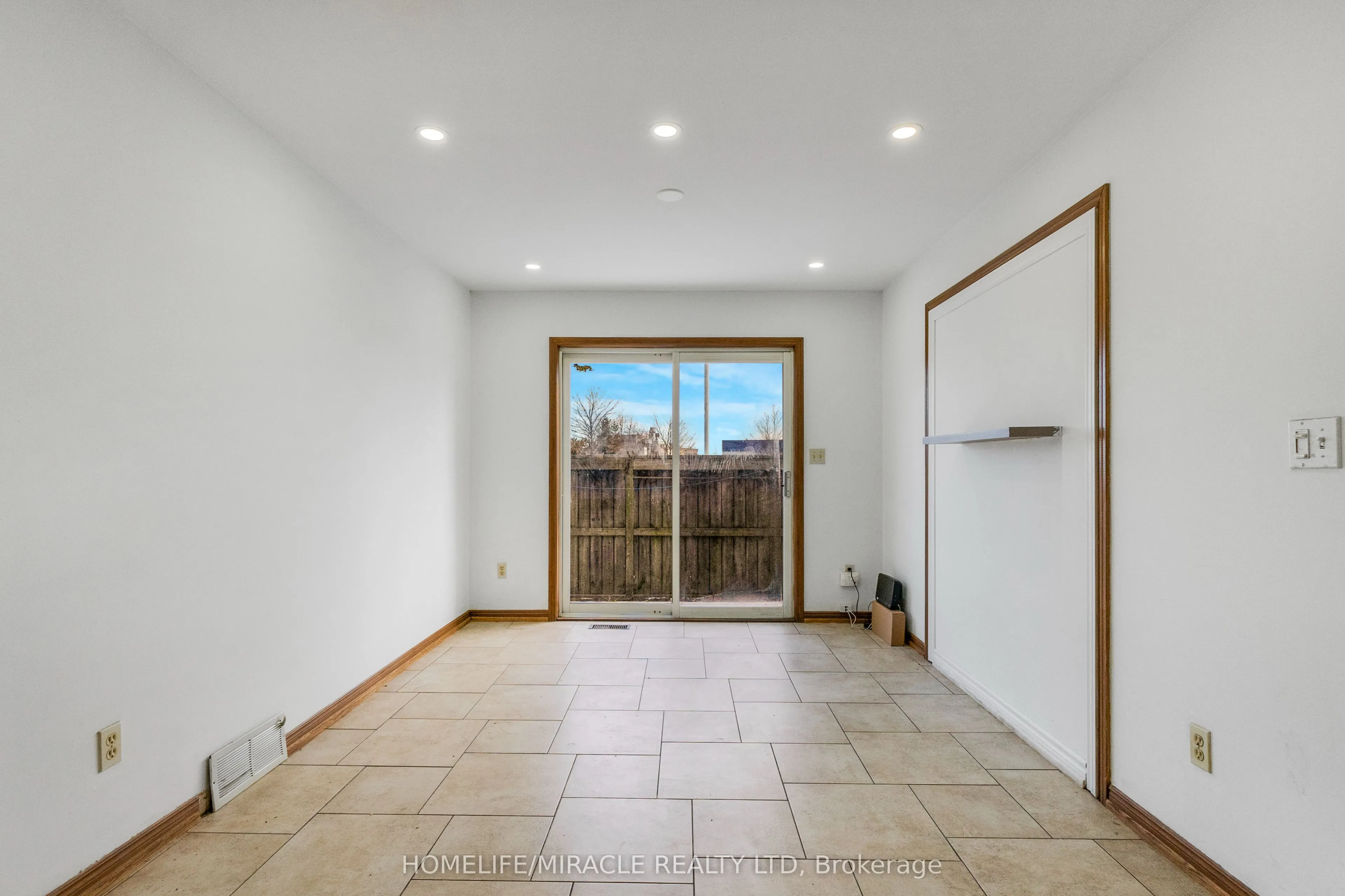4 Eastwood Drive