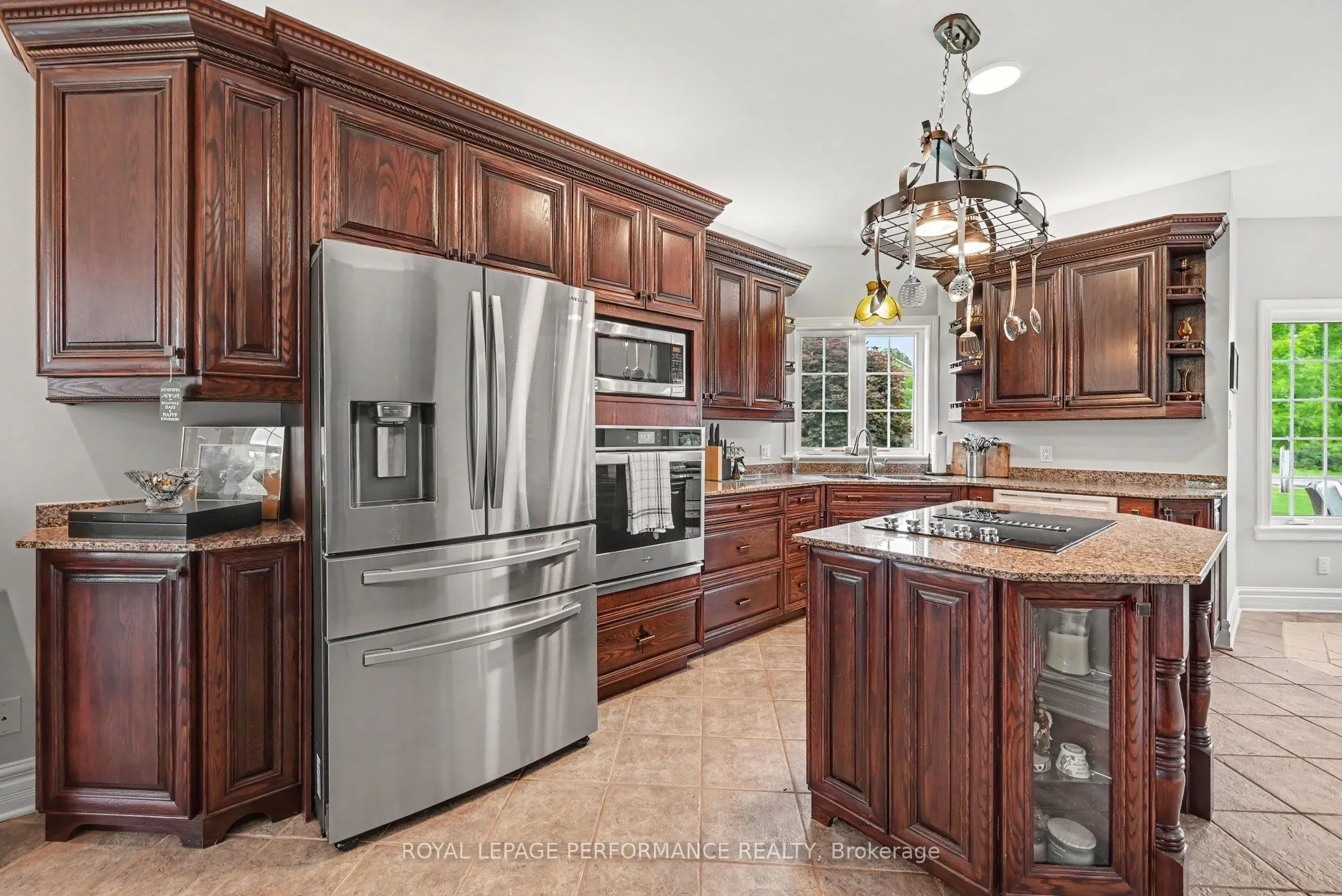 18 Chantine Drive