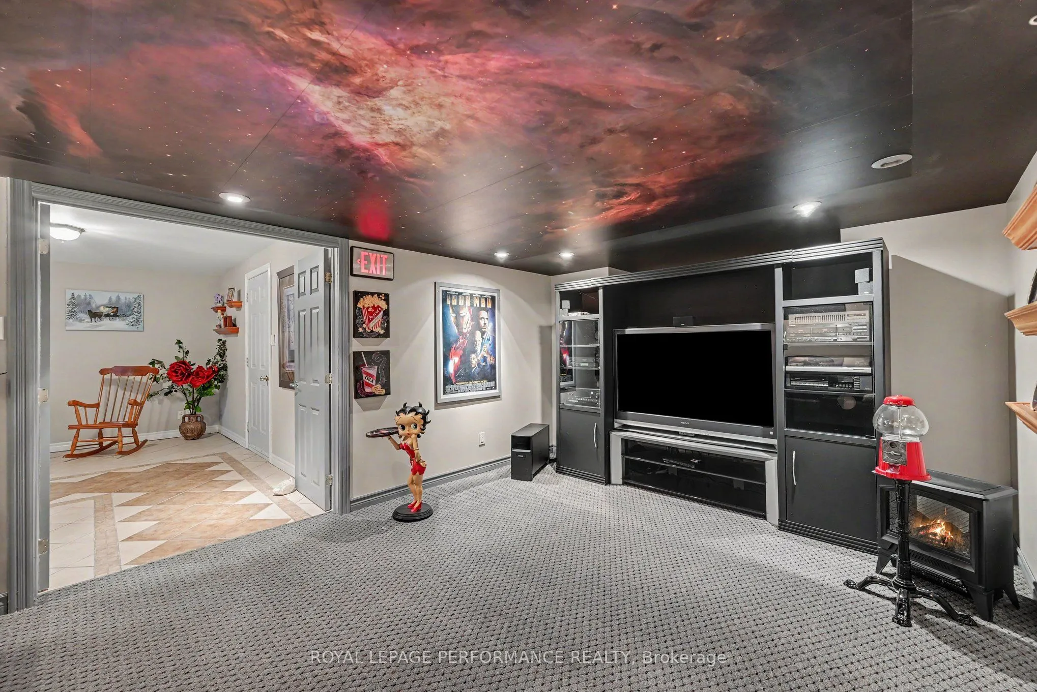 18 Chantine Drive