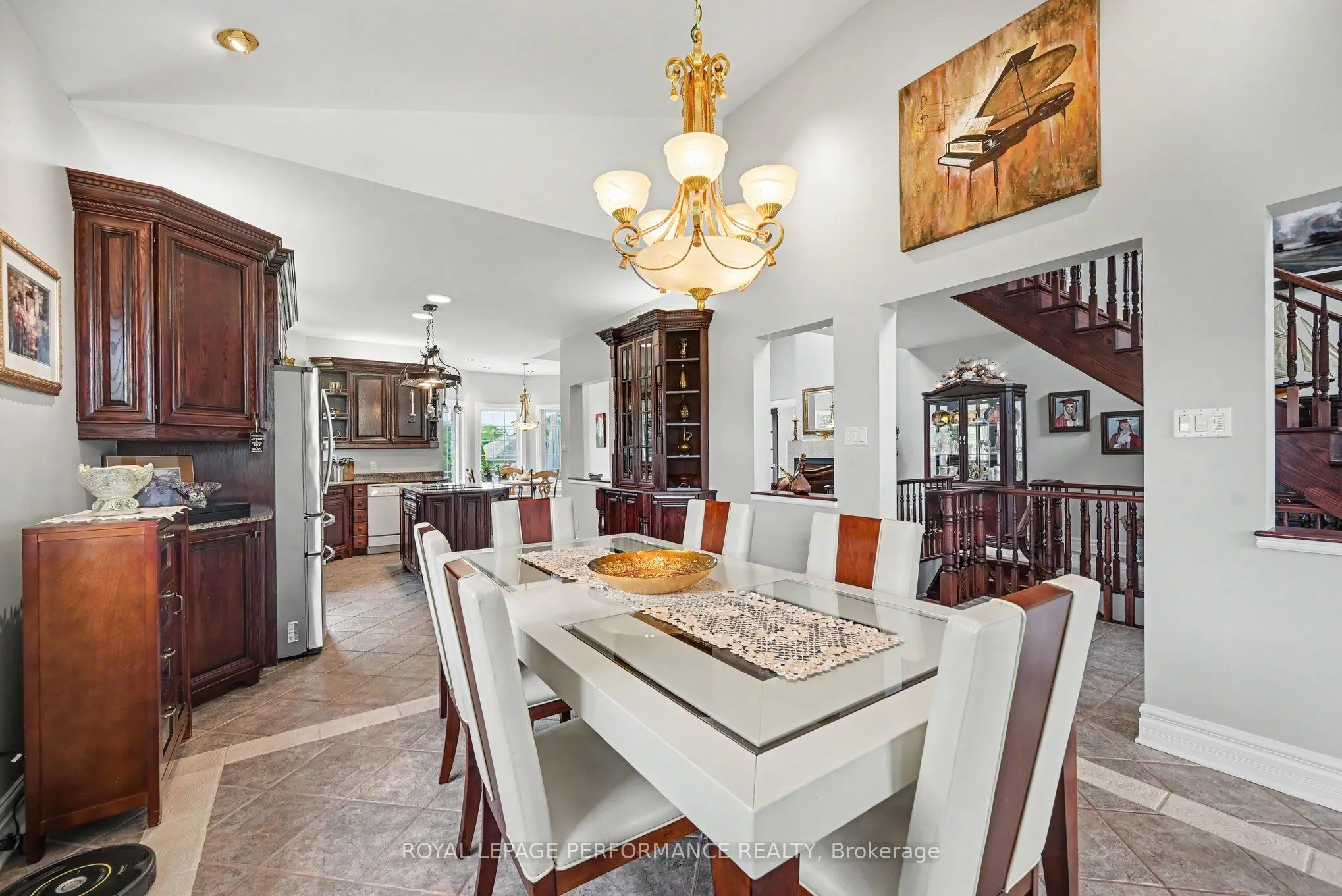18 Chantine Drive